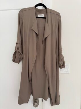 Aritzia Babaton Taupe Beige Drape Jacket